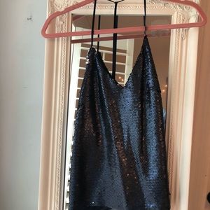 Sequin tank
